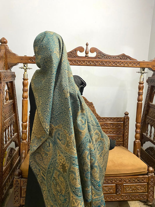 Pashmina shawl
