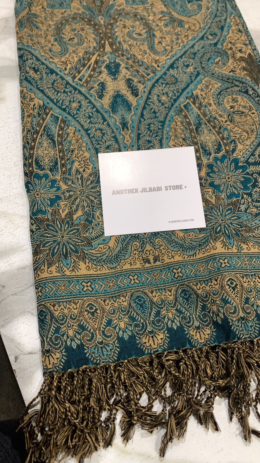 Pashmina shawl